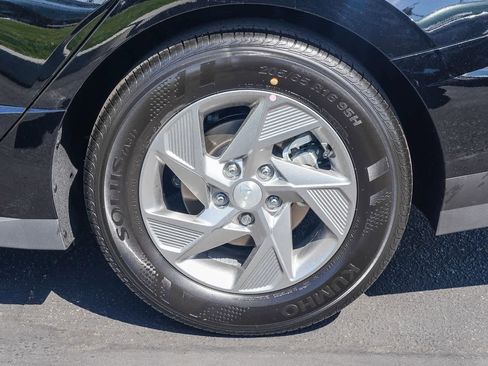 Certified 2025 Hyundai Sonata SE image 10