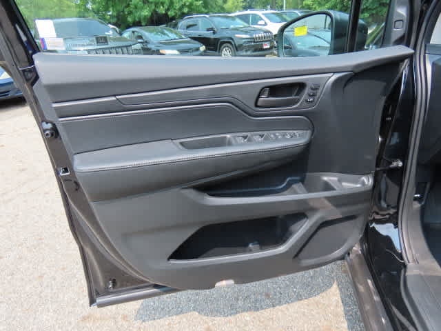 New 2027 Honda Odyssey EX-L image 16