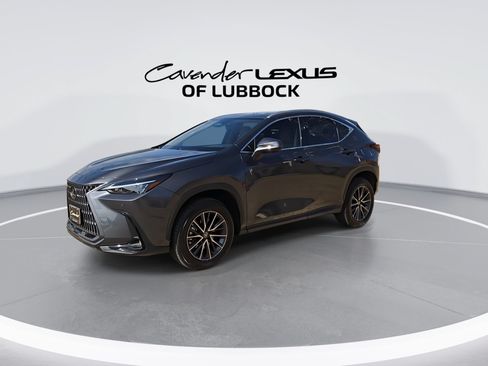 Used 2025 Lexus NX 250 FWD w/ Accessory Package (Z1) image 4