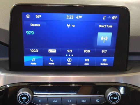 Used 2022 Ford Escape Titanium image 25