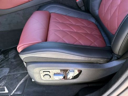 New 2026 BMW X6 xDrive40i w/ Executive Package image 20