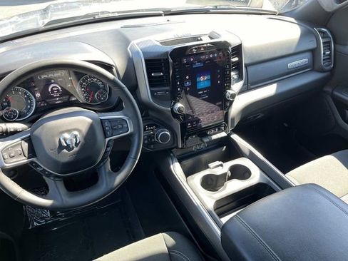 Used 2025 RAM 1500 Big Horn AWD/4WD image 18