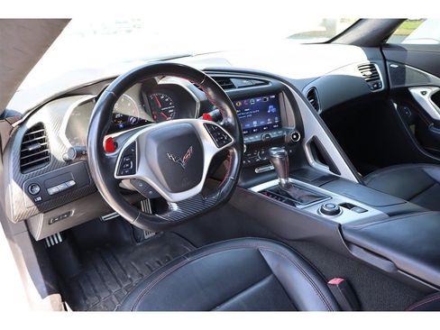 Used 2019 Chevrolet Corvette Grand Sport RWD image 17