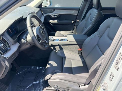 New 2026 Volvo XC90 B6 Ultra w/ Protection Package image 5