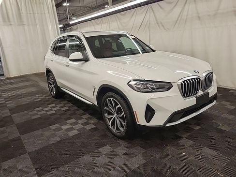 Used 2022 BMW X3 xDrive30i AWD/4WD image 3