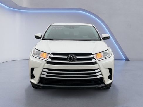 Used 2019 Toyota Highlander LE image 8