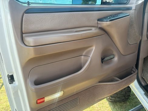 Used 1997 Ford F350 4x4 Crew Cab image 16