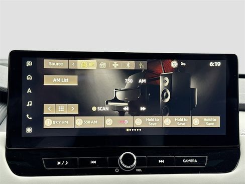 New 2025 Mitsubishi Outlander SE image 15