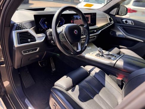 Used 2024 BMW ALPINA XB7 AWD/4WD image 14