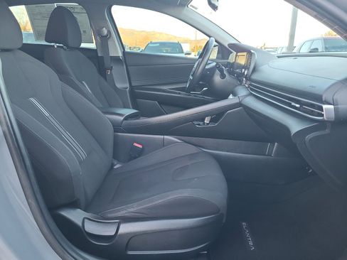 Used 2021 Hyundai Elantra SEL w/ Convenience + Premium Package image 29