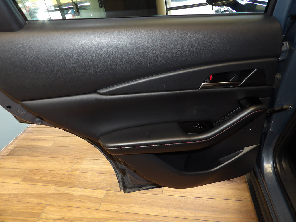 Certified 2025 MAZDA CX-30 AWD 2.5 S w/ Preferred Package image 20