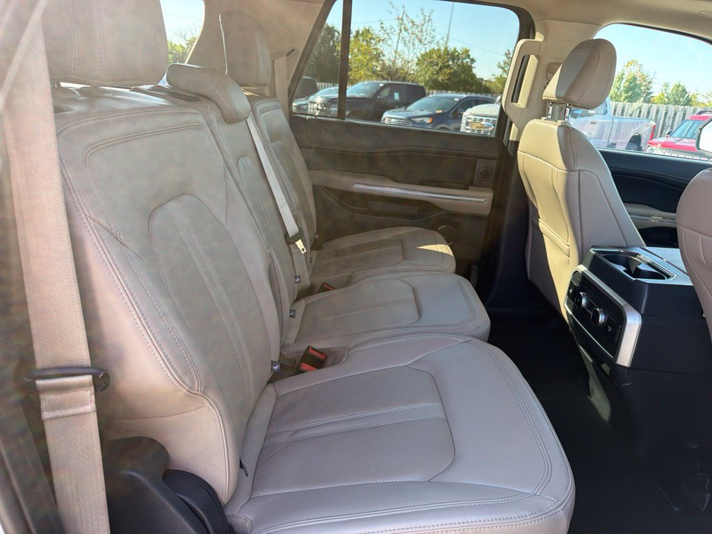 Used 2024 Ford Expedition Max Limited AWD/4WD image 48