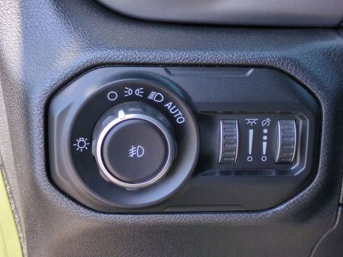Used 2021 Jeep Wrangler Unlimited Sport AWD/4WD image 18