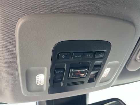 Certified 2022 Toyota Camry XSE w/ Cold Weather Package image 27