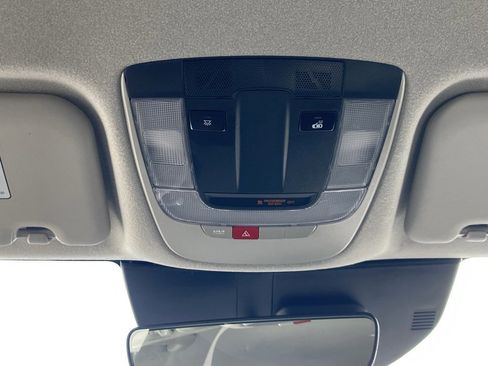 Used 2023 Kia Niro EX image 16