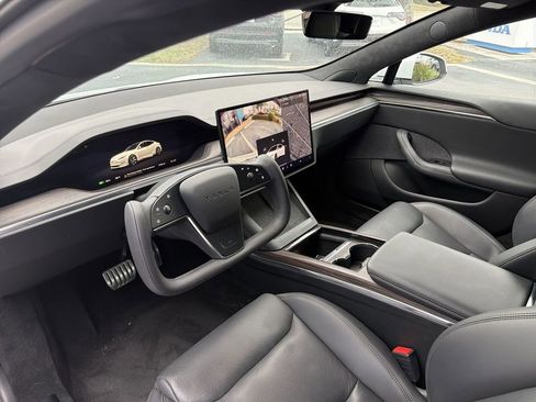 Used 2022 Tesla Model S image 20
