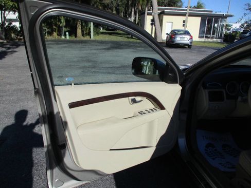 Used 2013 Volvo XC70 3.2 image 20