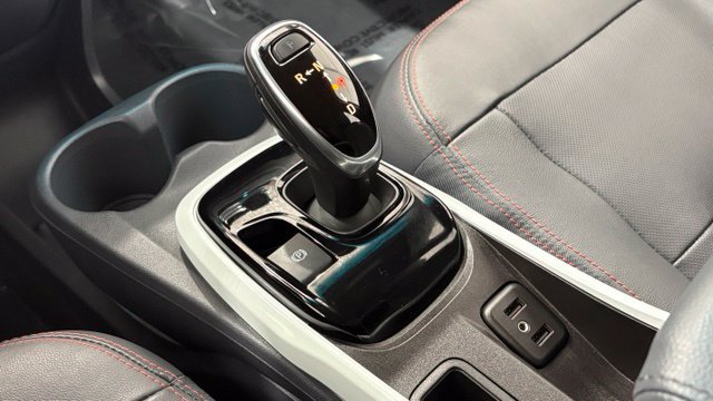 Used 2021 Chevrolet Bolt Premier w/ Infotainment Package FWD image 38