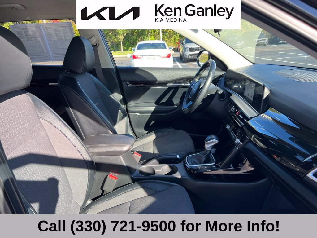 Certified 2025 Kia Seltos S AWD/4WD image 58
