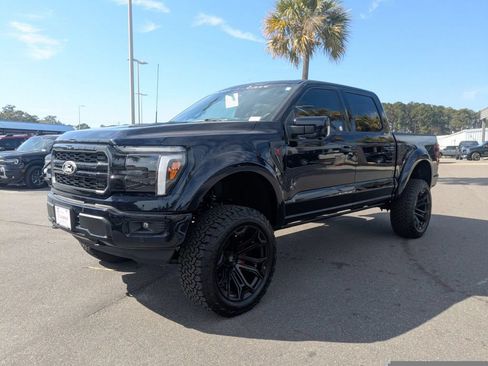 Used 2025 Ford F150 Lariat w/ Equipment Group 501A Mid AWD/4WD image 8
