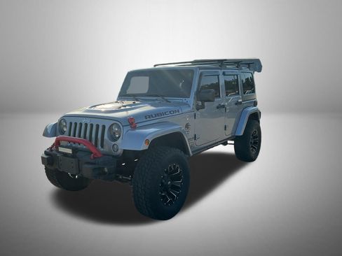 Used 2016 Jeep Wrangler Unlimited Rubicon AWD/4WD image 3