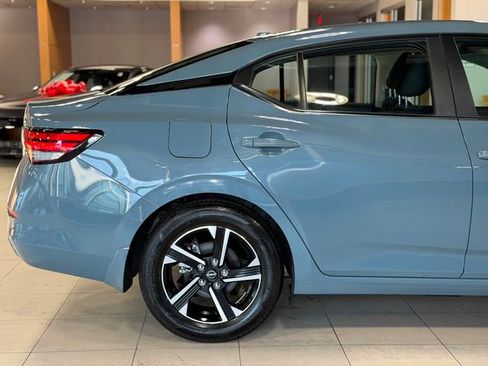 Used 2024 Nissan Sentra SV w/ All-Weather Package image 17