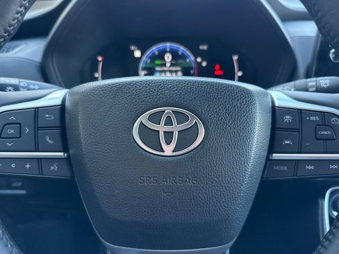 Certified 2025 Toyota Grand Highlander AWD image 27