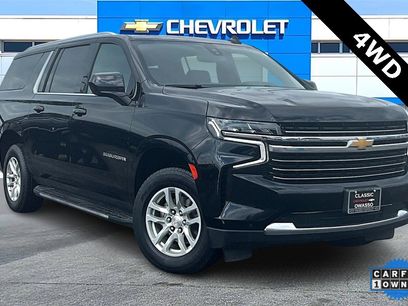 Used 2023 Chevrolet Suburban LT