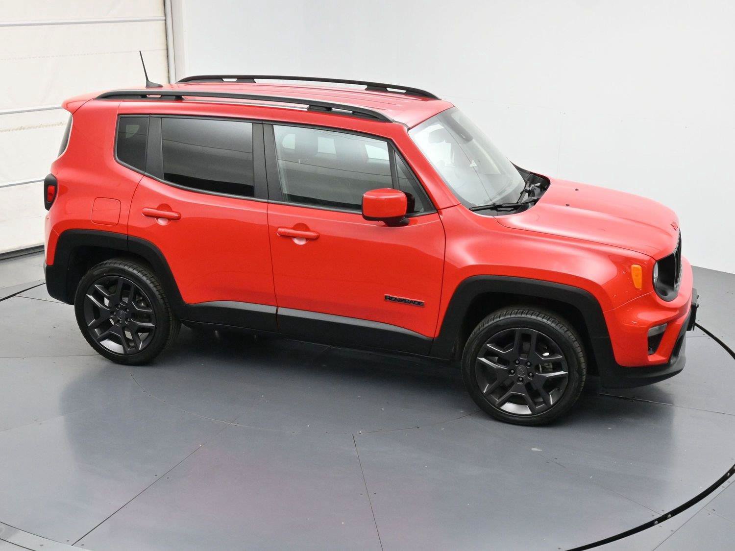 Used 2022 Jeep Renegade Latitude w/ Convenience Group AWD/4WD image 33