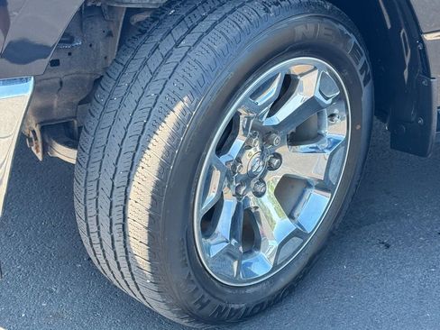 Used 2021 RAM 1500 Big Horn AWD/4WD image 10
