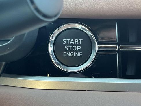 New 2026 Mitsubishi Outlander SEL FWD image 23