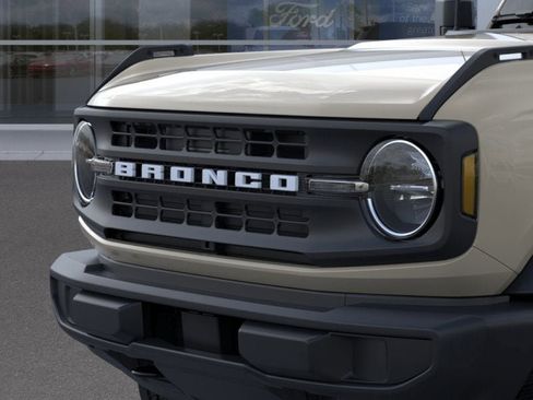 New 2026 Ford Bronco 2-Door image 19