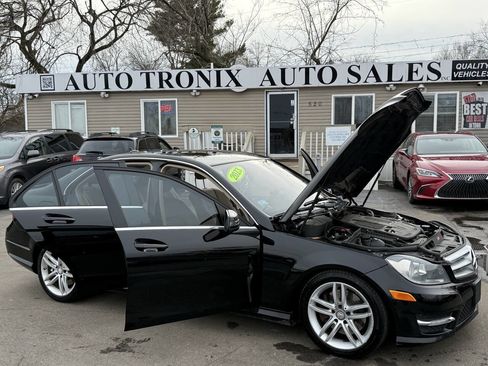 Used 2013 Mercedes-Benz C 300 4MATIC Sedan image 23