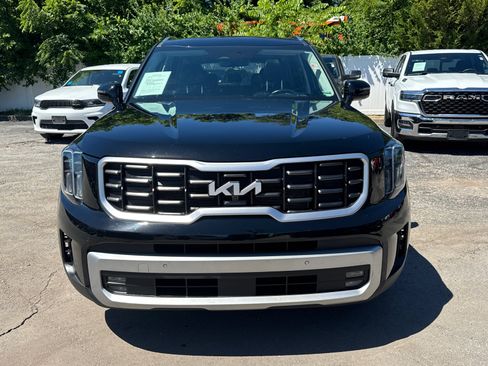 Used 2023 Kia Telluride SX Prestige AWD/4WD image 2