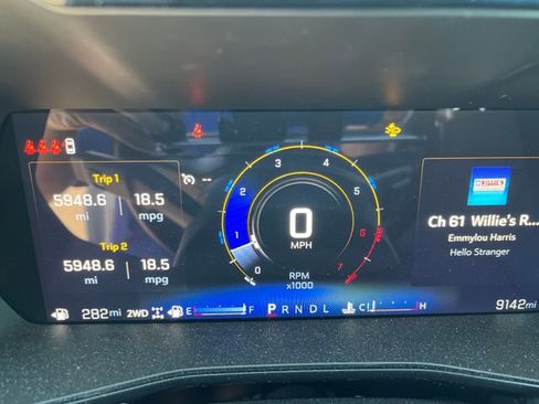 Used 2024 Chevrolet Colorado LT w/ LT Convenience Package II image 7