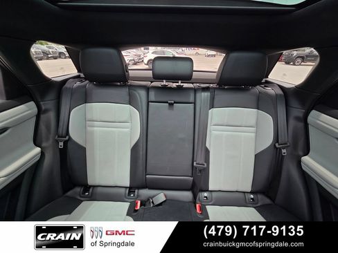 Used 2022 Land Rover Range Rover Evoque R-Dynamic S AWD/4WD image 29
