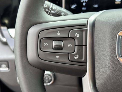 New 2026 GMC Sierra 1500 Elevation image 11
