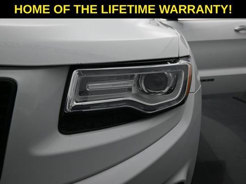 Used 2015 Jeep Grand Cherokee Limited w/ Luxury Group II image 53