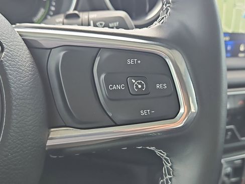 Used 2023 Jeep Wrangler Unlimited Sahara w/ Cold Weather Group image 30