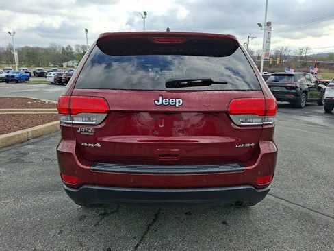 Used 2019 Jeep Grand Cherokee Laredo image 7