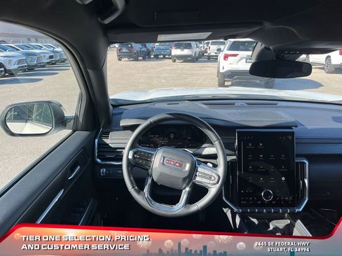 Certified 2025 GMC Acadia Elevation image 13