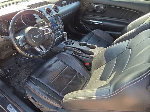 Used 2023 Ford Mustang Premium image 11