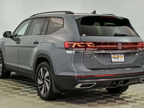 Used 2026 Volkswagen Atlas SE w/ Panoramic Sunroof Package AWD/4WD image 6