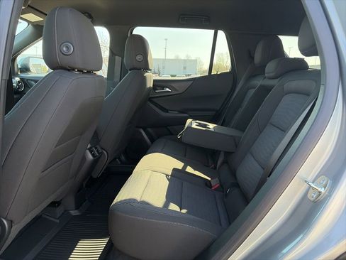 New 2026 Chevrolet Equinox LT w/ Safety and Technology Package AWD/4WD image 41