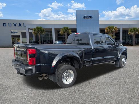 Used 2023 Ford F450 Lariat image 4