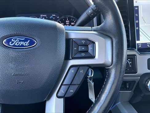 Used 2022 Ford F350 Lariat w/ Camper Package image 13