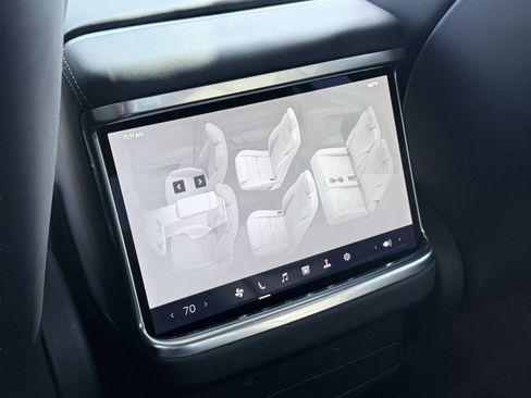 Used 2023 Tesla Model X image 51