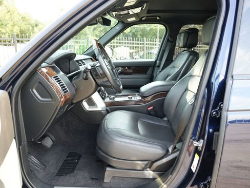 Used 2020 Land Rover Range Rover HSE AWD/4WD image 16
