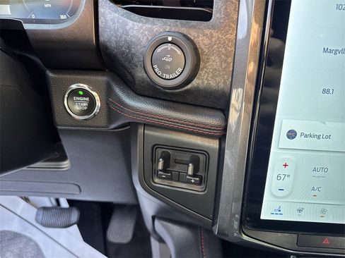 Used 2022 Ford Expedition Limited w/ Equipment Group 303A image 25