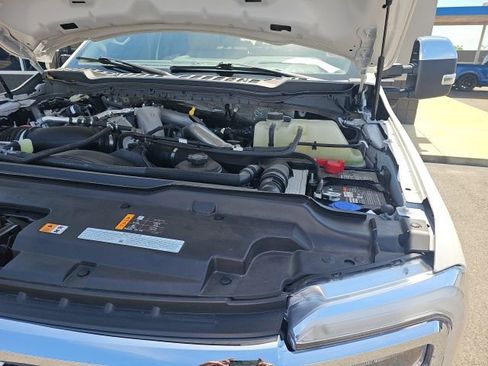 Used 2023 Ford F350 Lariat w/ Lariat Ultimate Package image 21